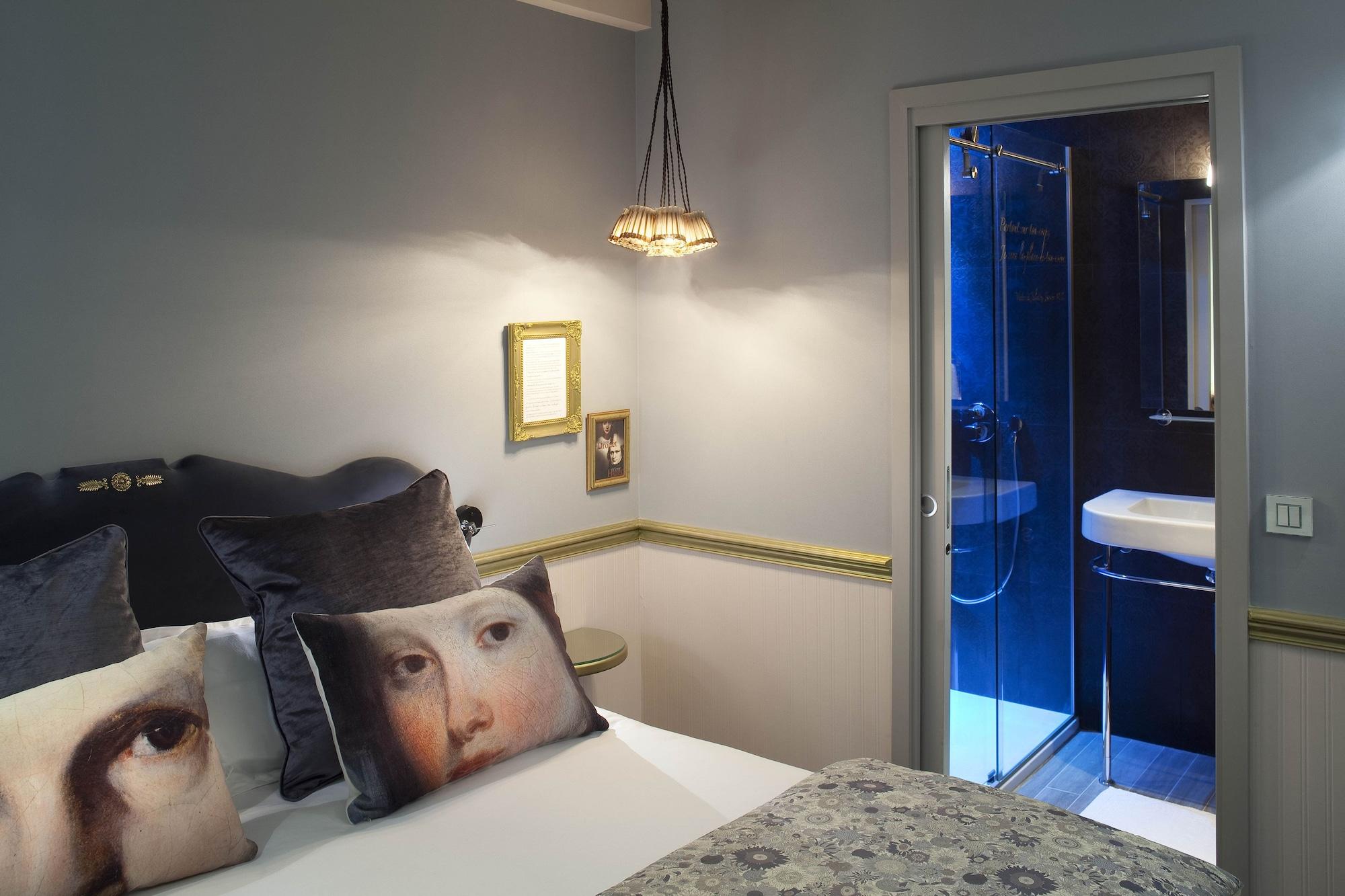 Les Plumes Hotel Paris Rum bild